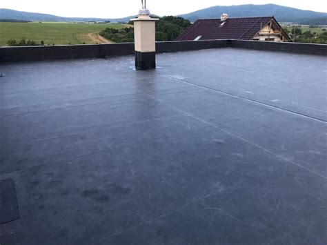 Štruktúra modernej strechy s hydroizolačnými membránami