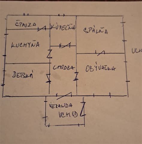 Pôdorys starého domu s vyznačenými možnými úpravami