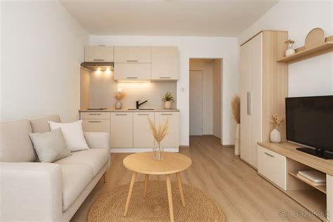 Ilustračná fotografia moderného interiéru trojizbového bytu po kompletnej rekonštrukcii.