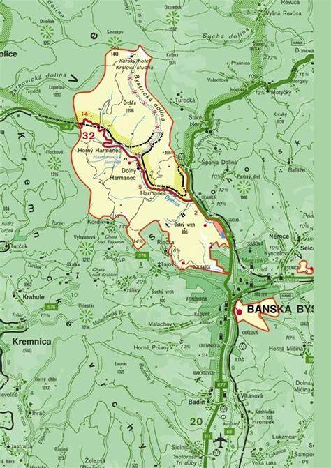 Mapa Banskej Bystrice s vyznačenými parkami a rekreačnými zónami