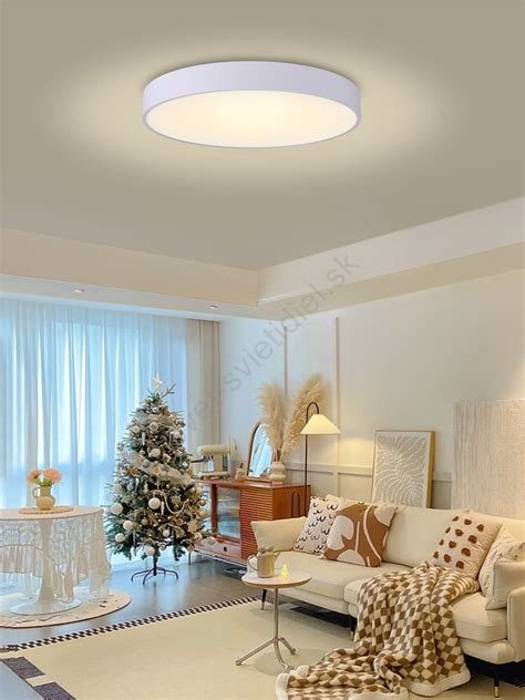 moderné svietidlo v obývacej izbe