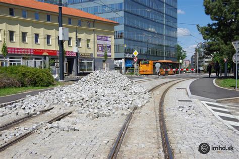 Rekonštrukcia dlažby na námestí