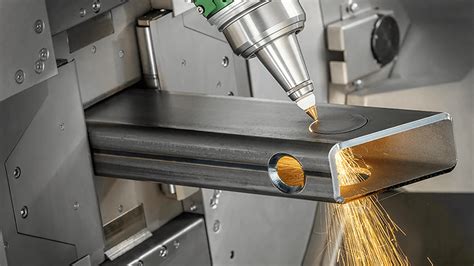 Detail CNC frézovacieho procesu