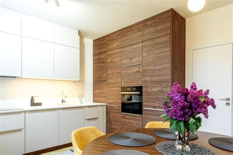 Pohľad na interiér bytového domu Medená 21