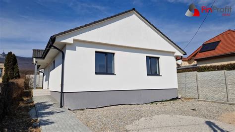 Moderný 4-izbový rodinný dom v Bratislave s nadštandardným vybavením