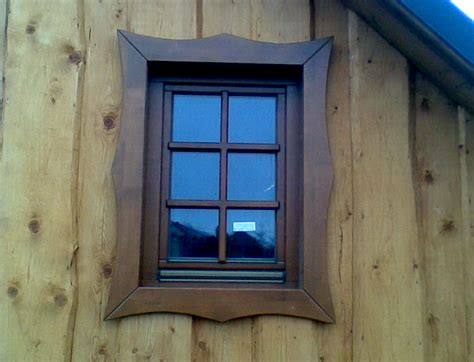 Drevené okná a dvere