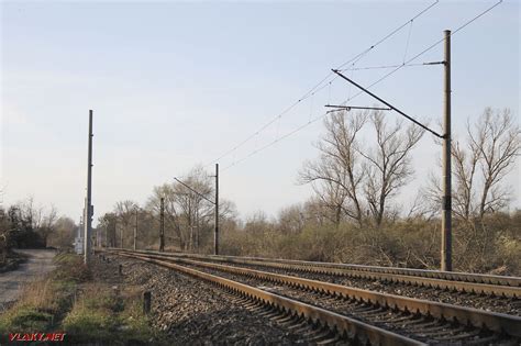 Železničná trať v procese modernizácie.