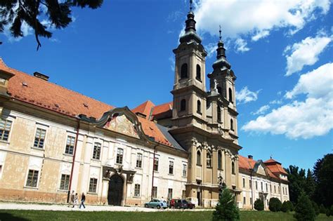 Bazilika a kláštor v Jasove