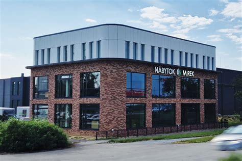 Dielňa Nábytku Mirek s dreveným nábytkom