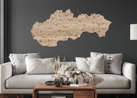 Mapa Slovenska s vyznačenými mestami, kde sa nachádzajú kancelárske priestory na prenájom