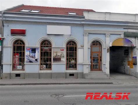 Moderná obytná budova v centre Nitry
