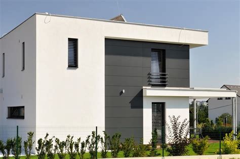 Moderná fasáda polyfunkčného domu