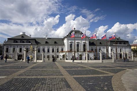 Prezidentský palác Bratislava