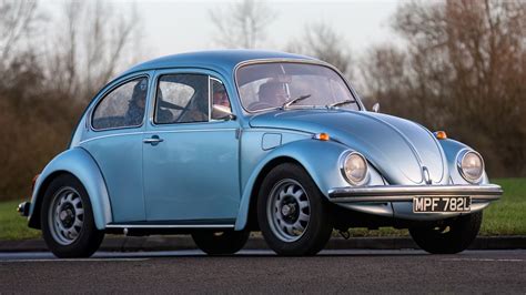 Volkswagen Beetle retro dizajn