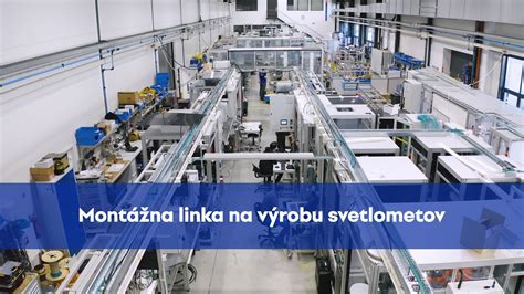 Montážna linka v továrni