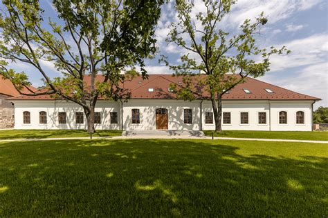 Rekonštrukcia kaštieľa v Sokolovciach