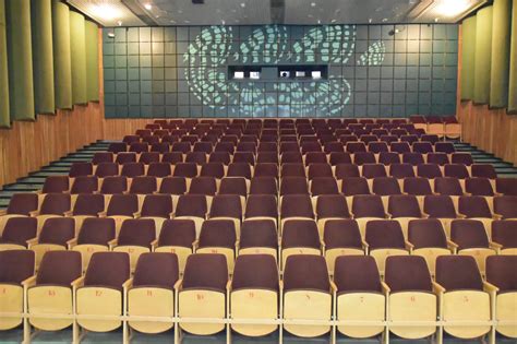 Architektonický záber Kultúrneho centra Lamač