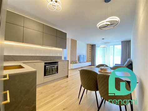 Ilustračný obrázok moderného interiéru bytu v novostavbe