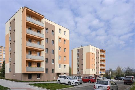 Moderná bytová výstavba v mestskej zástavbe