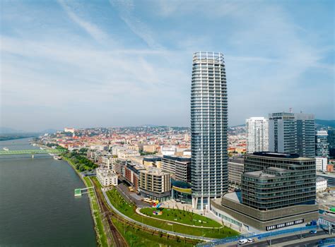 Fotografia Eurovea Tower