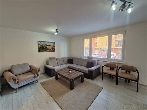 Fotografia bytového domu na ulici Kukučínova v Dunajskej Strede