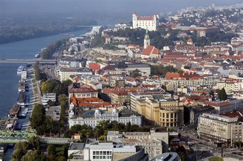 Bratislavský panoráma s novostavbami