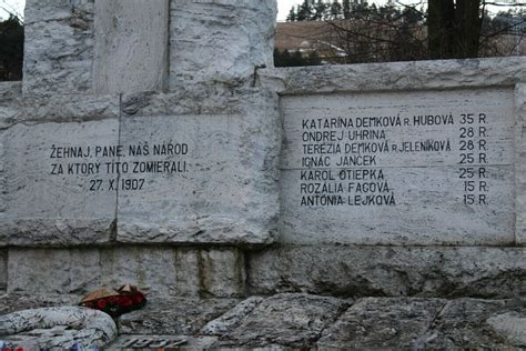 Pamätník Černovskej tragédie
