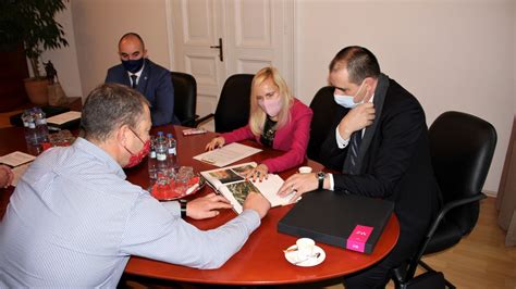 Fotografia prístavu v Komárne