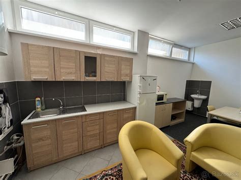 Interiér komerčného priestoru v Meinl Residence