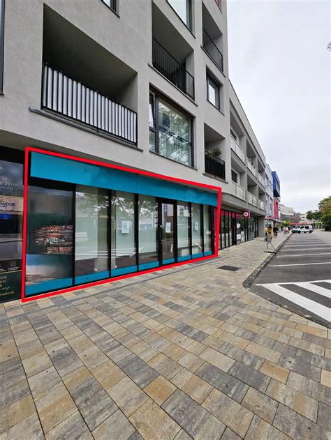 Obchodný priestor na Saratovskej ulici v Leviciach