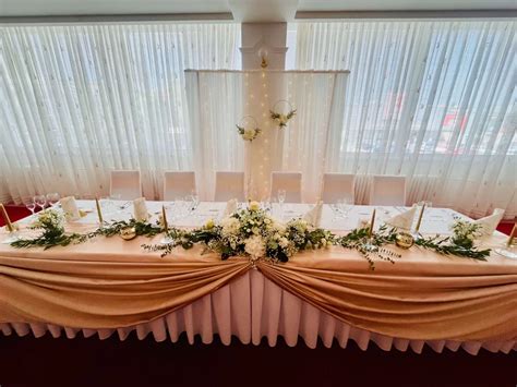 elegantná svadobná hostina v hoteli