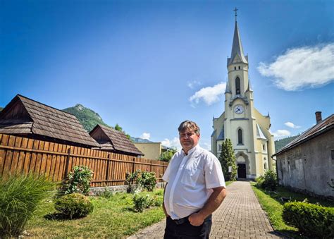 Panoráma Prednej Hory s kaštieľom