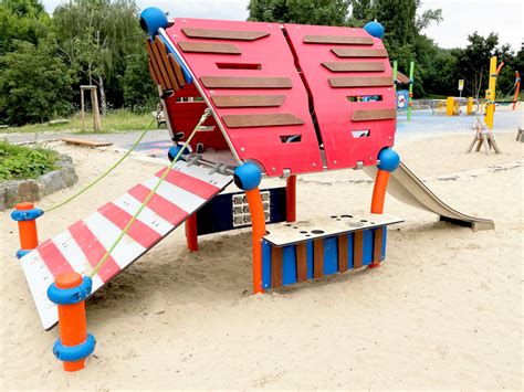 Detské ihrisko vo vnútrobloku