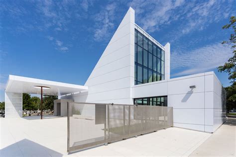 Dom smútku v Huncovciach