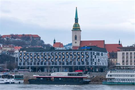 Architektonická vizualizácia pôvodného hotela Danube