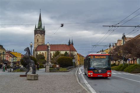Ilustračná fotografia parkoviska v meste