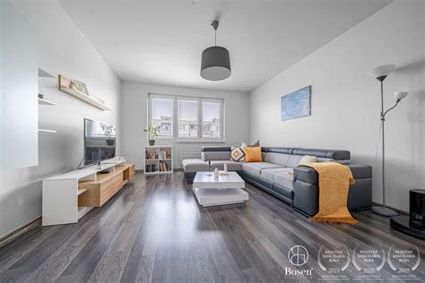 Moderný interiér 3-izbového bytu s loggiou