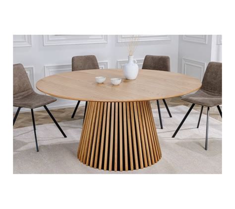 Moderný jedálenský stôl s dizajnovým podnožím