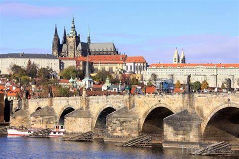 Pražský hrad a Karlov most