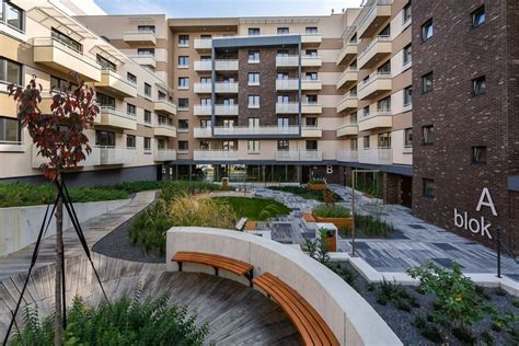 Moderná architektúra bytového domu Galvaniho dvory 2