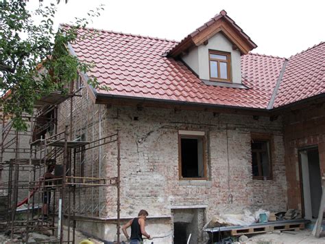 fasáda starého domu po rekonštrukcii