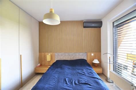 Spálňa s zatemňujúcimi žalúziami